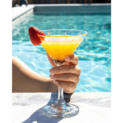 D-Still Unbreakable Diamond Cut Martini Polycarbonate - 235ml: Pack of 4 - Stemware